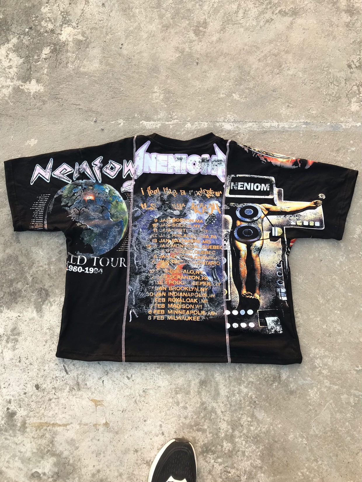 ★ LIMITED ★ Neniom World Tour Tee Streetwear Y2K Fashion