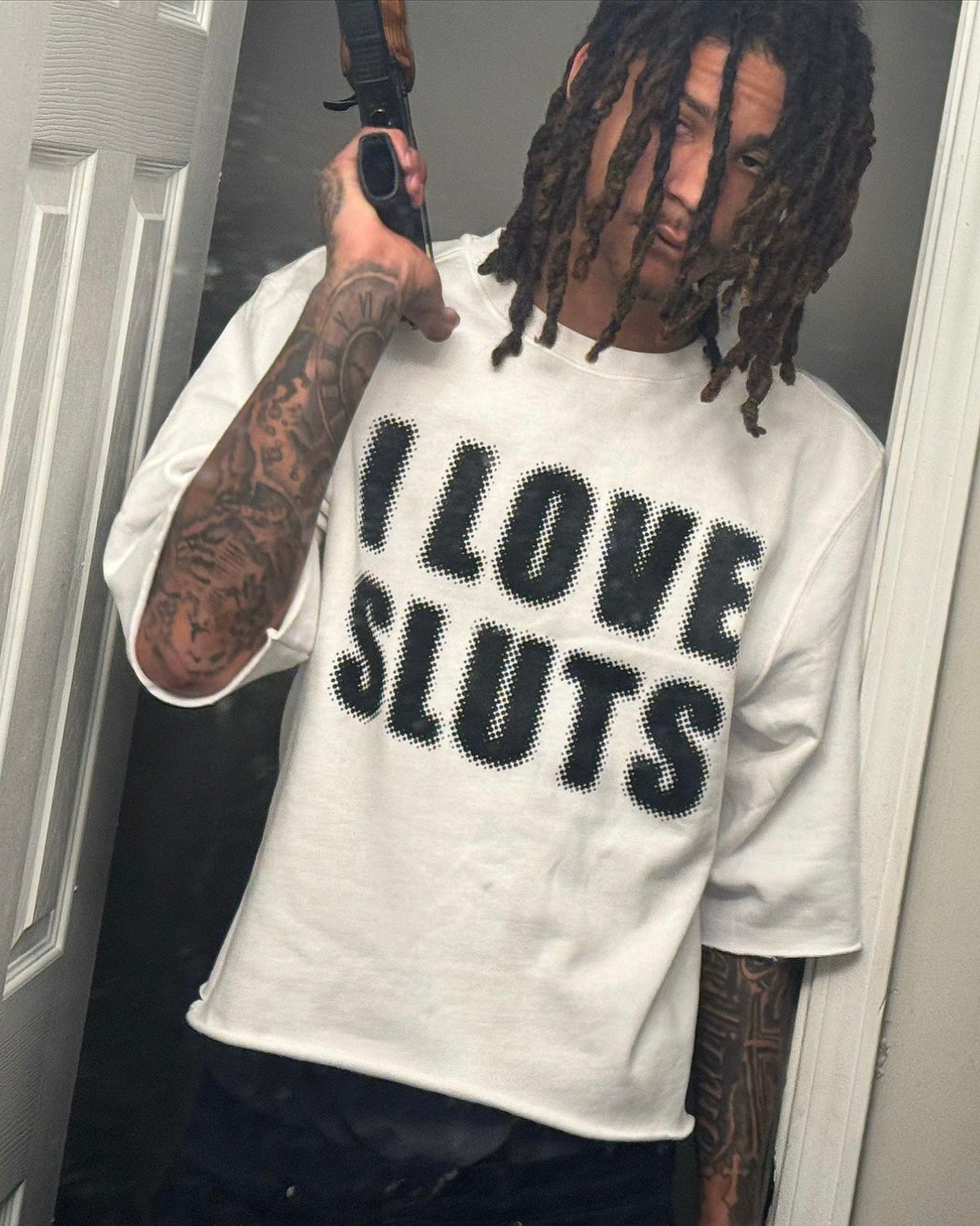 I Love Sluts Cropped Crewneck Shirt