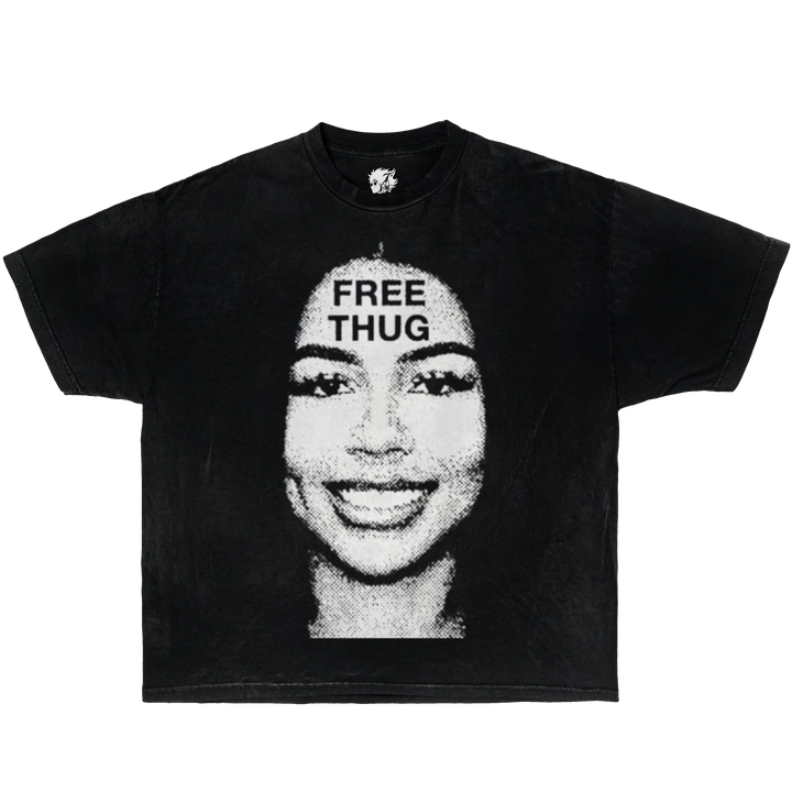 Vintage black streetwear t-shirt with bold ‘FREE THUG’ graphic print – oversized hip hop inspired tee